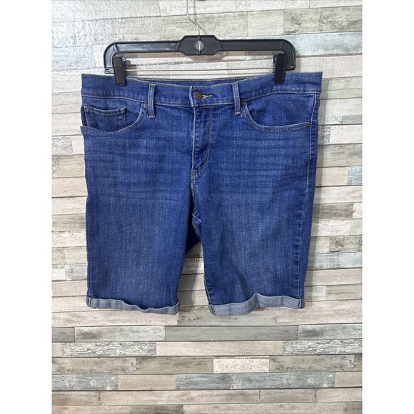 Women’s Levi’s Bremuda Shorts Dark Wash Size 32 - Picture 3 of 16
